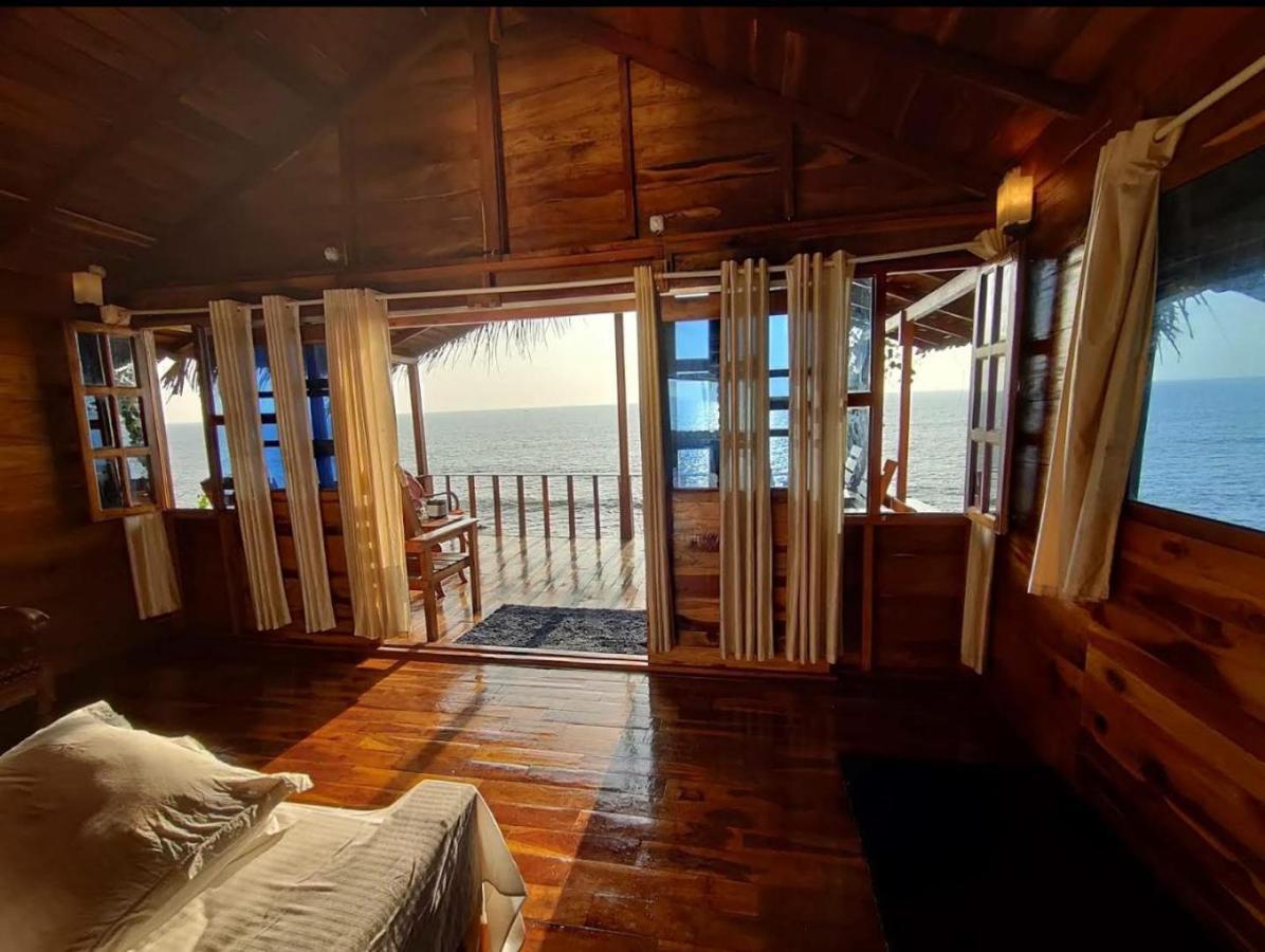 Blue Lagoon Resort Goa Cola Esterno foto